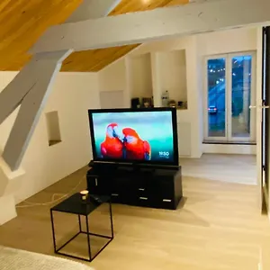 https://studio-cros.midi-pyreneeshotels.com